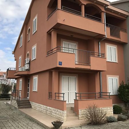 Apartments Juran Sukošan Exterior foto